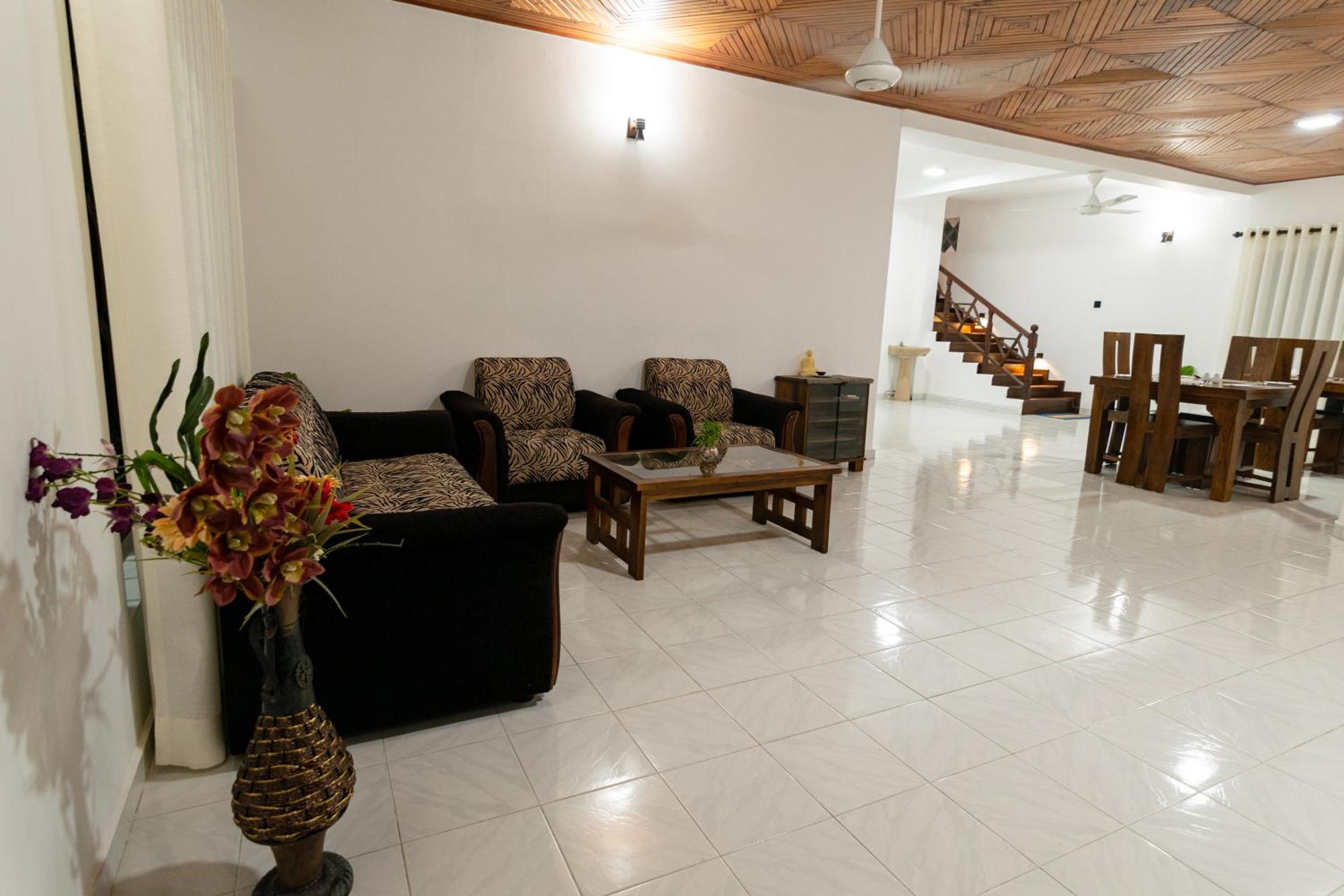 Omega Villa Галле Экстерьер фото